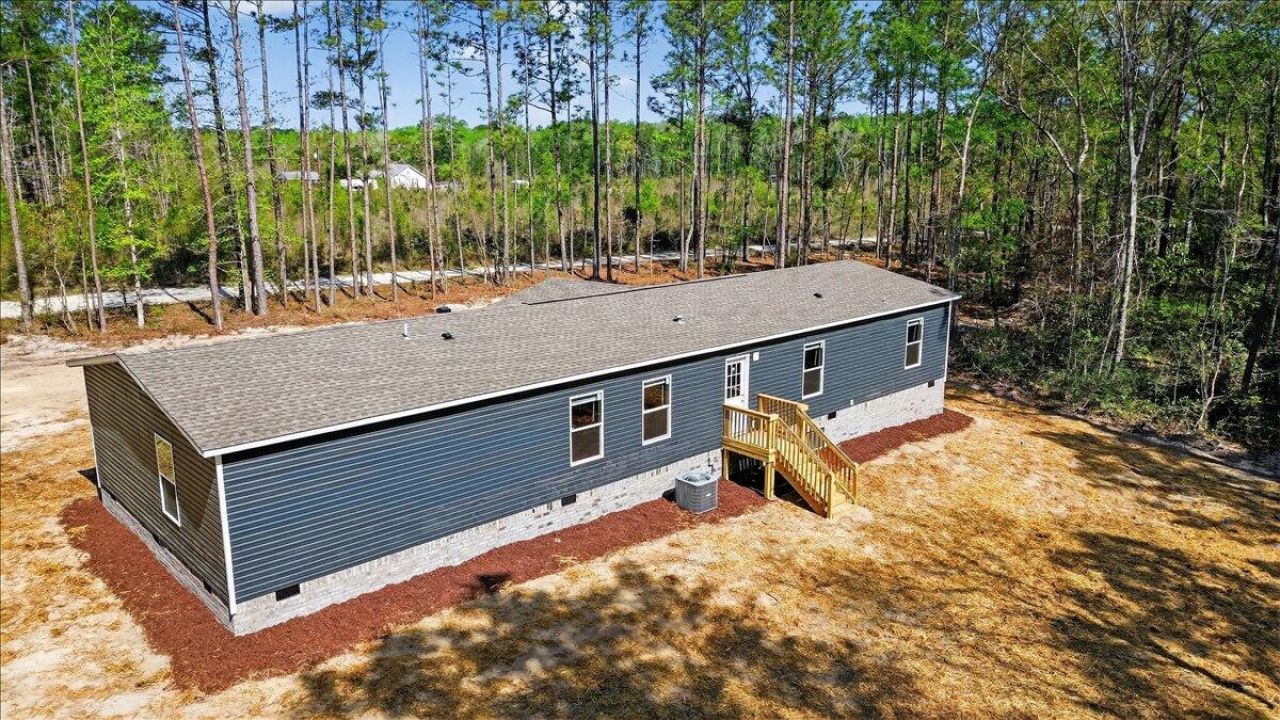 2652 Burlington Road Photo 48