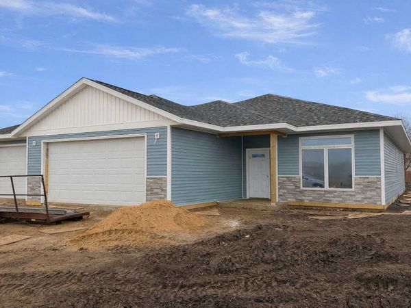 503 Darlene Drive, Marshall, MN 56258