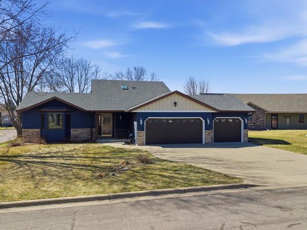 727 Garden Place, Sauk Rapids, MN 56379