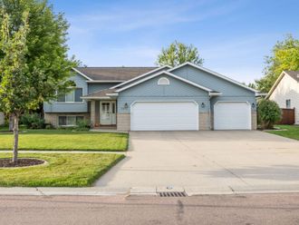 3018 36th Avenue S Fargo, ND 58104