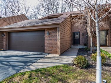 11360 36th Place N, Plymouth, MN 55441