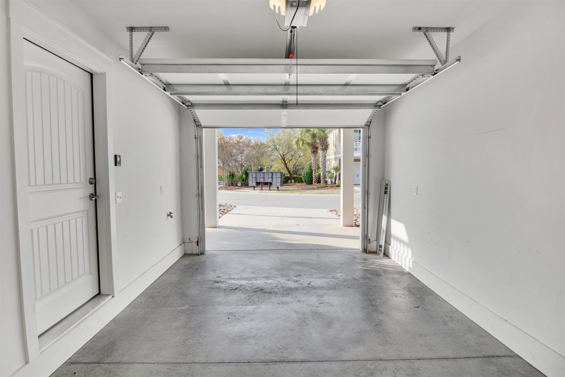 837 Madiera Dr.  Photo 27