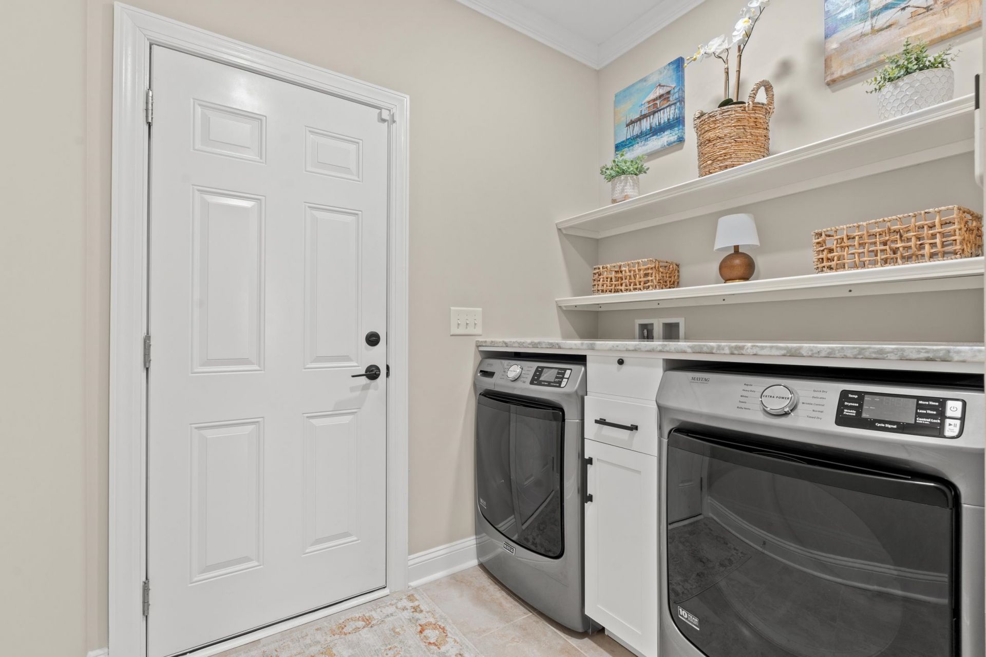 649 Elmwood Circle Photo 29