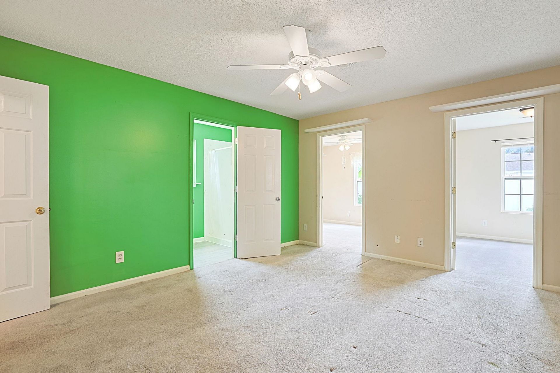 2552 Triumph Dr. Photo 12