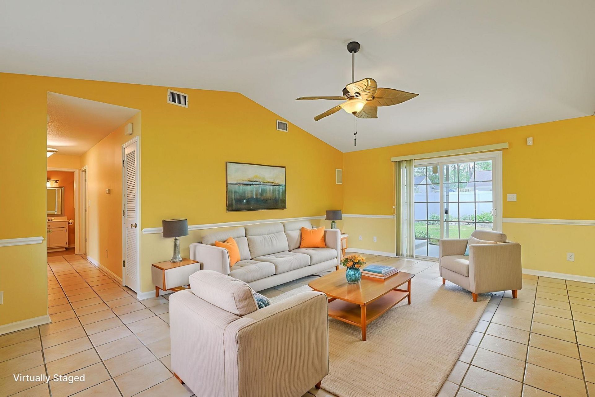 2552 Triumph Dr. Photo 2