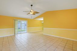 2552 Triumph Dr. photo 4