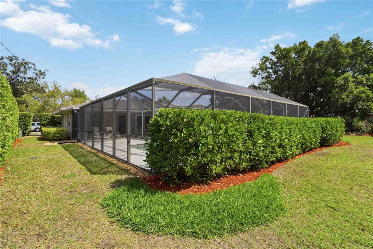 2068 Sunnyside Lane, Sarasota, FL 34239 Photo