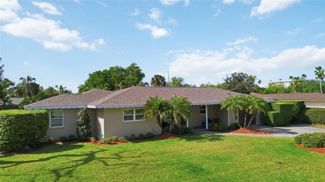 2068 Sunnyside Lane , Sarasota, FL 34239 Photo