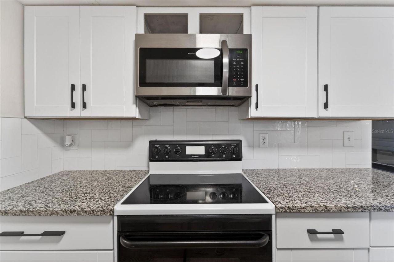 5300 Falcon Drive, Holiday, FL 34690 Photo
