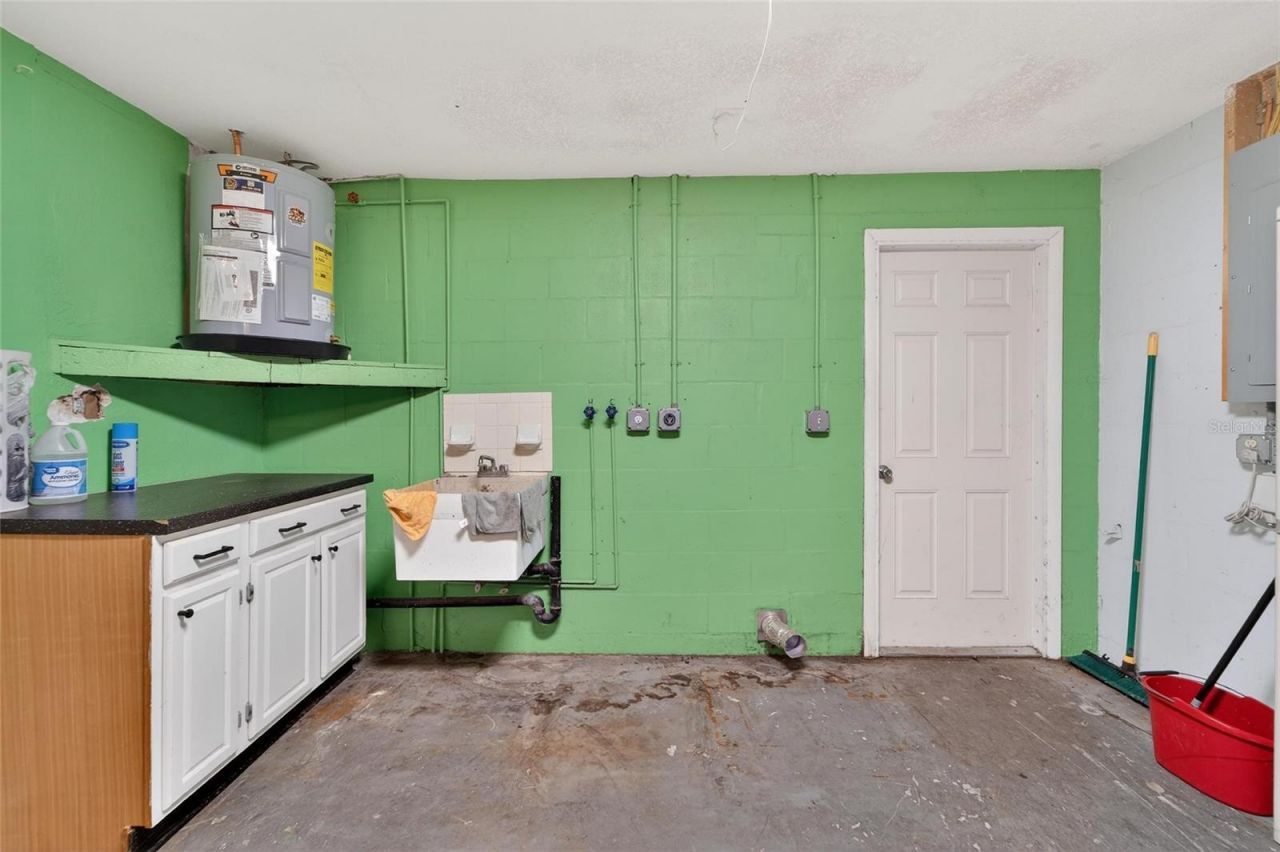5300 Falcon Drive, Holiday, FL 34690 Photo