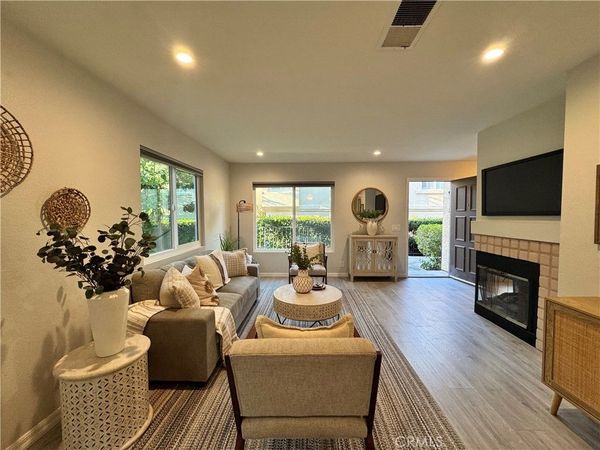 21174 Gladiolos, Lake Forest, CA 92630