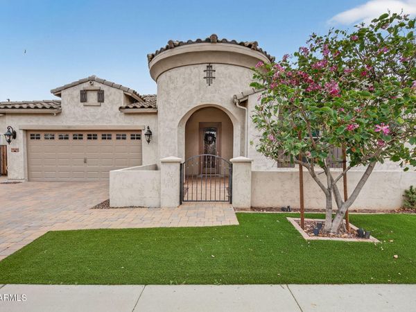 20160 E DOMINGO Road, Queen Creek, AZ 85142