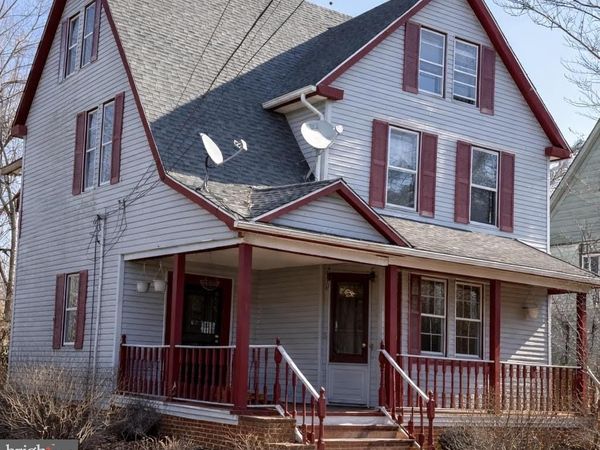 3 CIRCLE DRIVE, BROWNS MILLS, NJ 08015