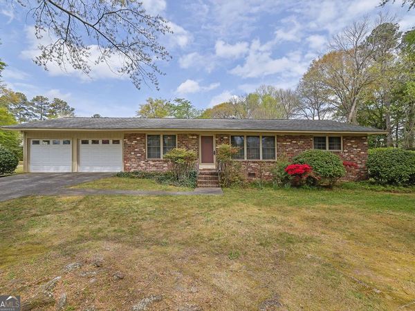 2389 Princess Lane SE, Marietta, GA 30067