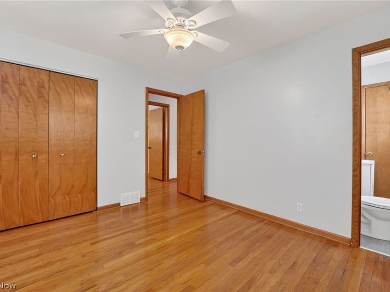 6010 Virginia Avenue , Parma, OH 44130 Photo 13