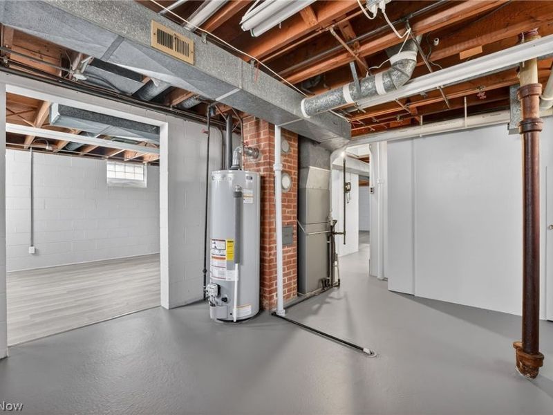 6010 Virginia Avenue , Parma, OH 44130 Photo 23