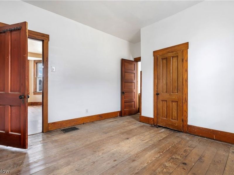 12020 Easton Street NE, Alliance, OH 44601 Photo 17