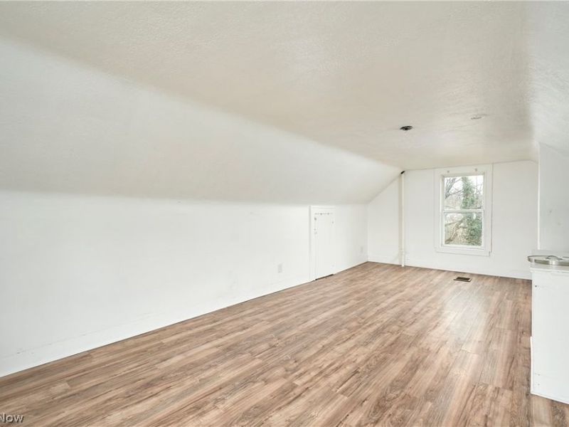 772 Brown Street , Akron, OH 44311 Photo 10