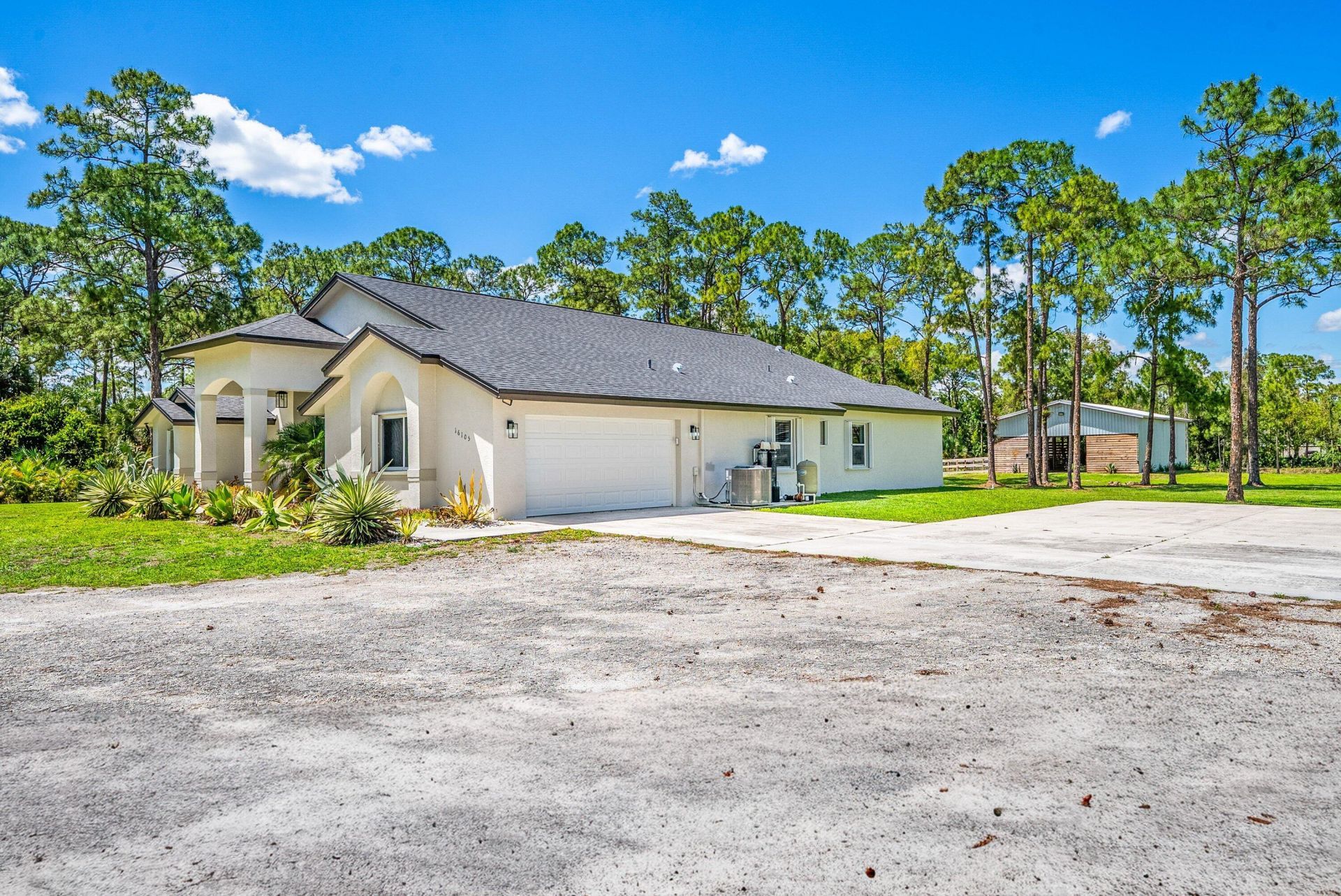 16105 Temple Boulevard, The Acreage, FL 33470 Photo
