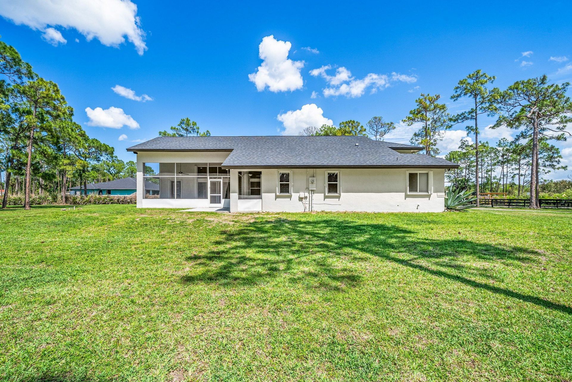 16105 Temple Boulevard, The Acreage, FL 33470 Photo