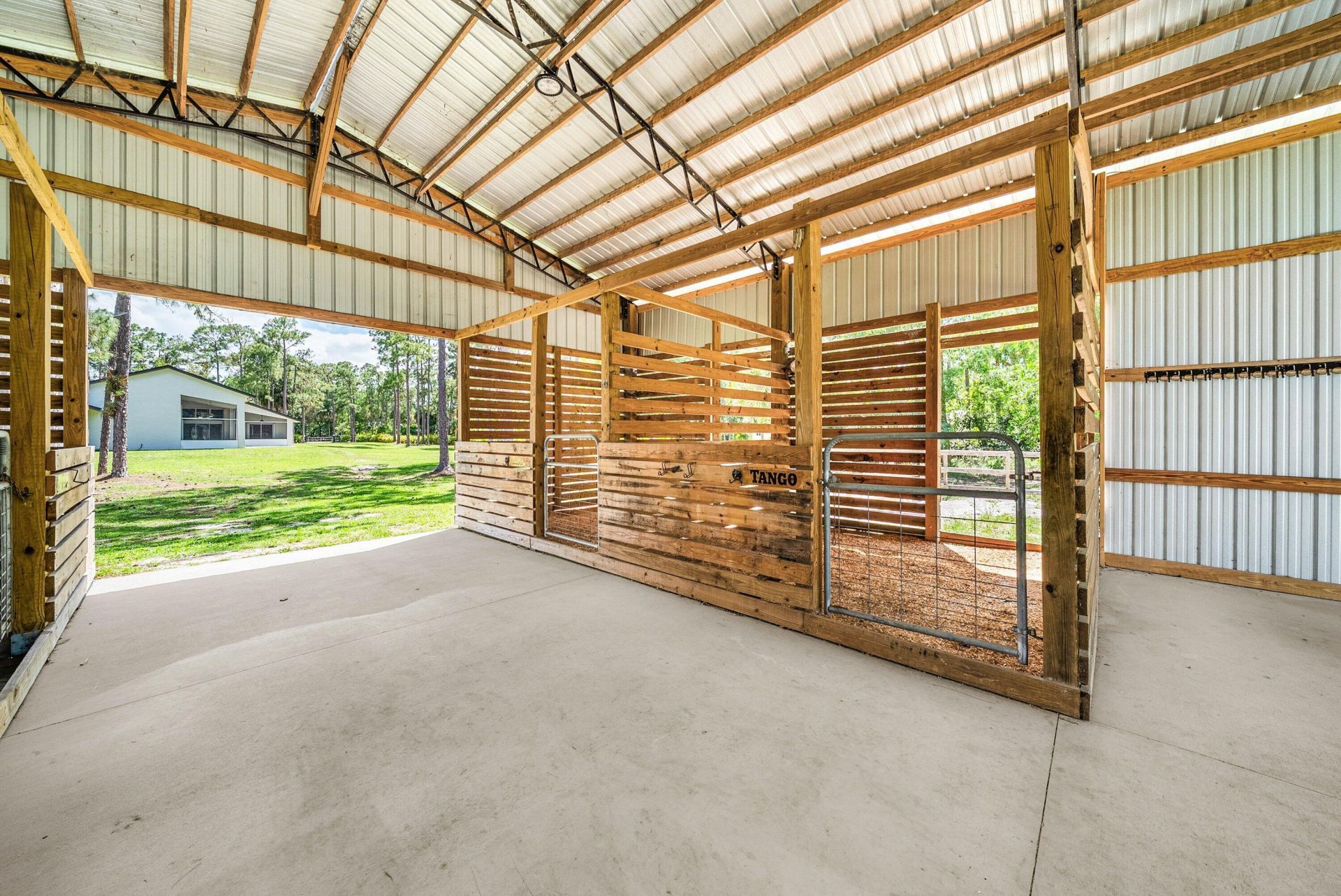 16105 Temple Boulevard, The Acreage, FL 33470 Photo