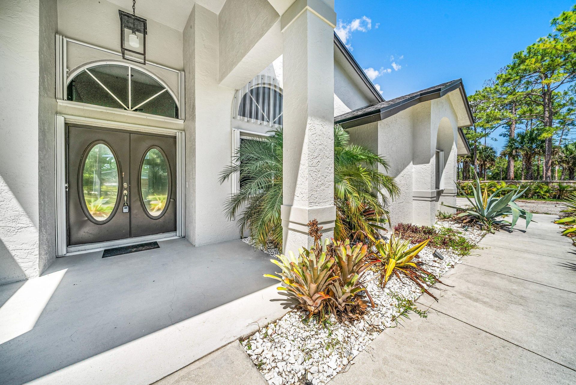 16105 Temple Boulevard, The Acreage, FL 33470 Photo