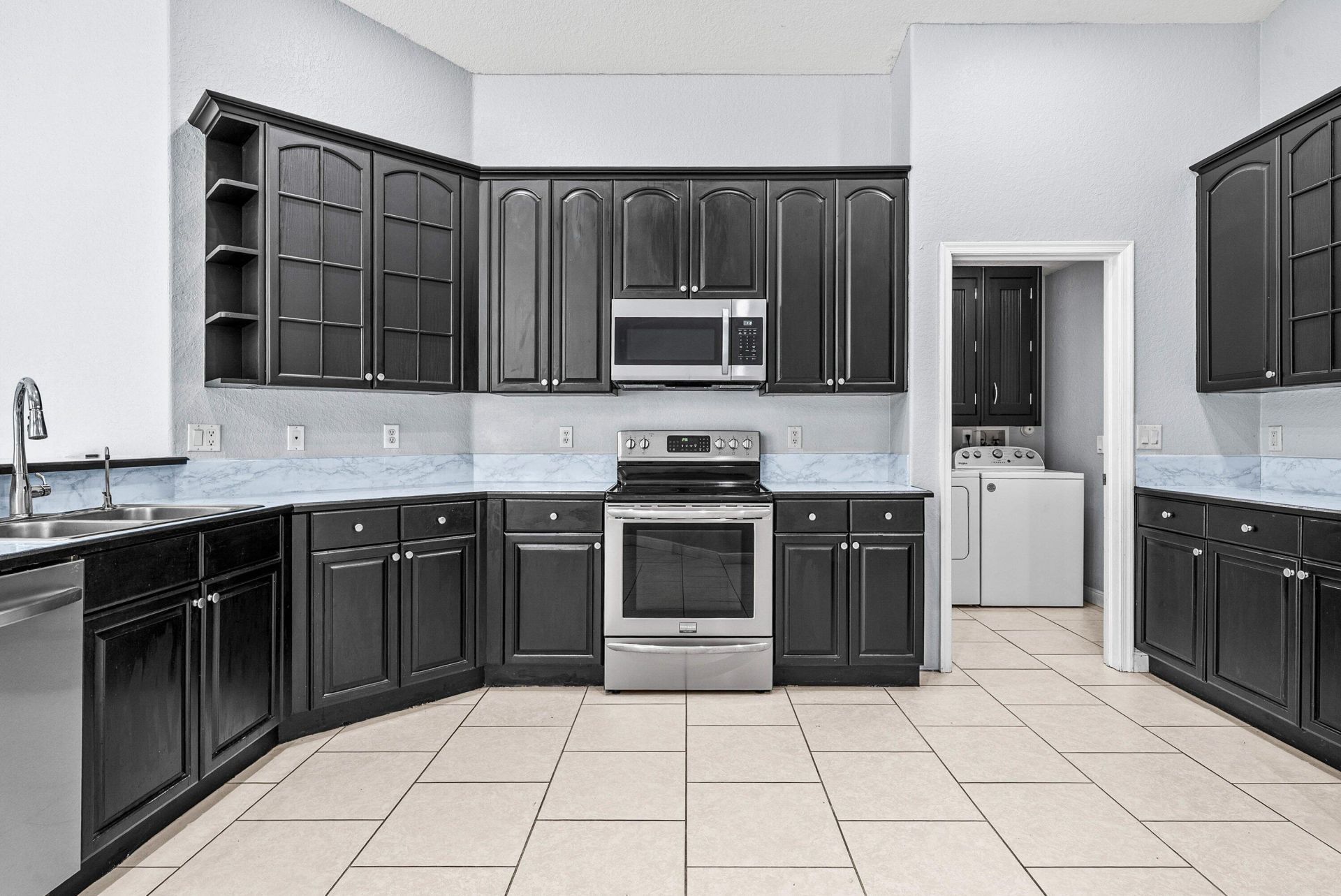 16105 Temple Boulevard, The Acreage, FL 33470 Photo