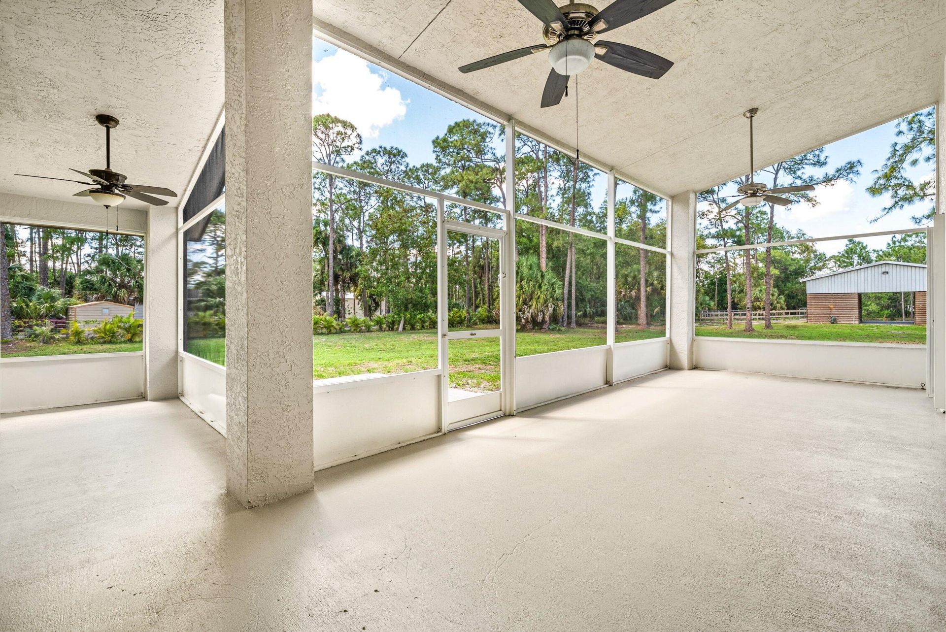 16105 Temple Boulevard, The Acreage, FL 33470 Photo