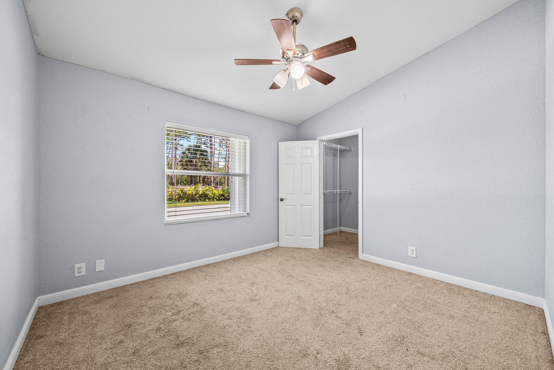 16105 Temple Boulevard, The Acreage, FL 33470 Photo