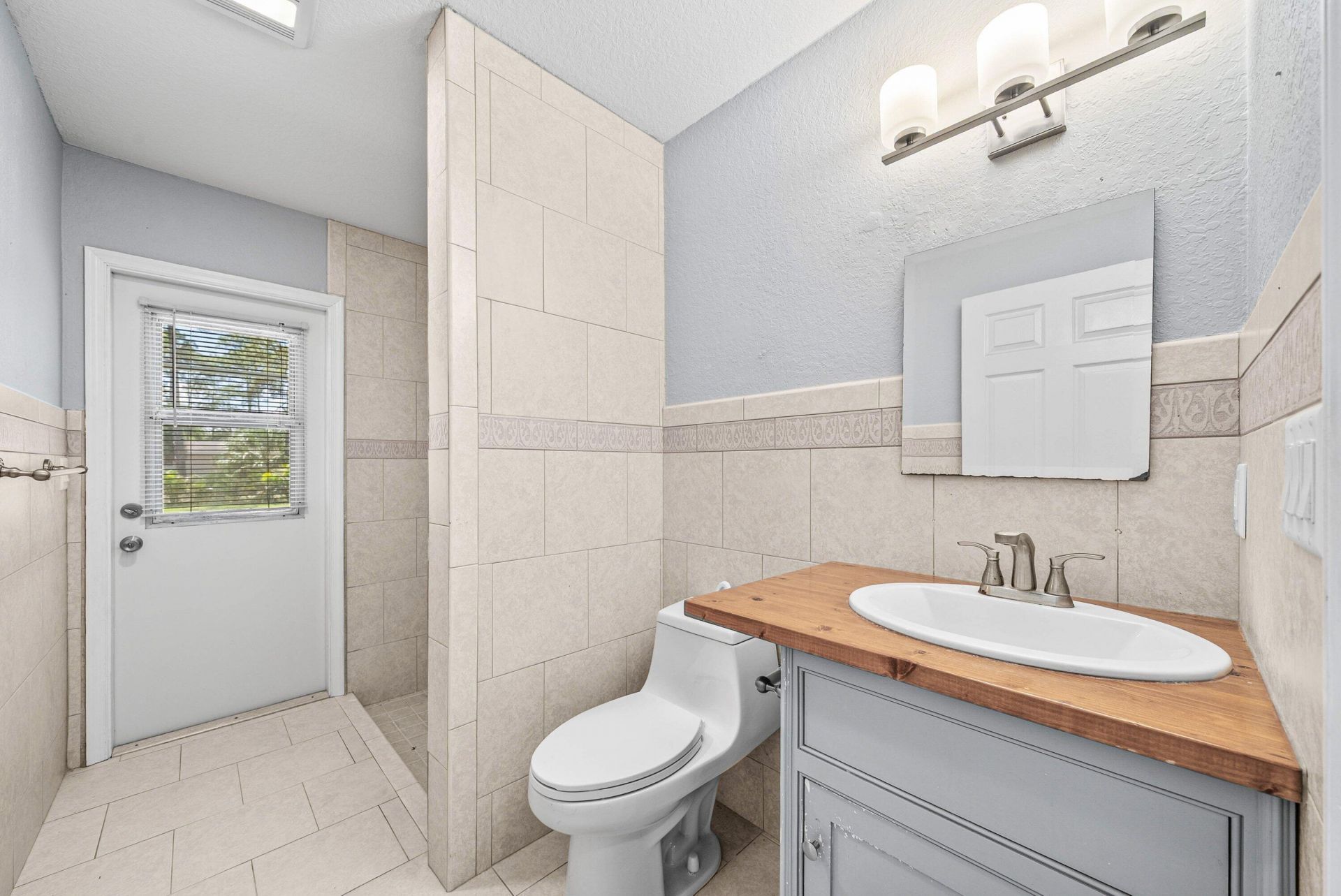 16105 Temple Boulevard, The Acreage, FL 33470 Photo