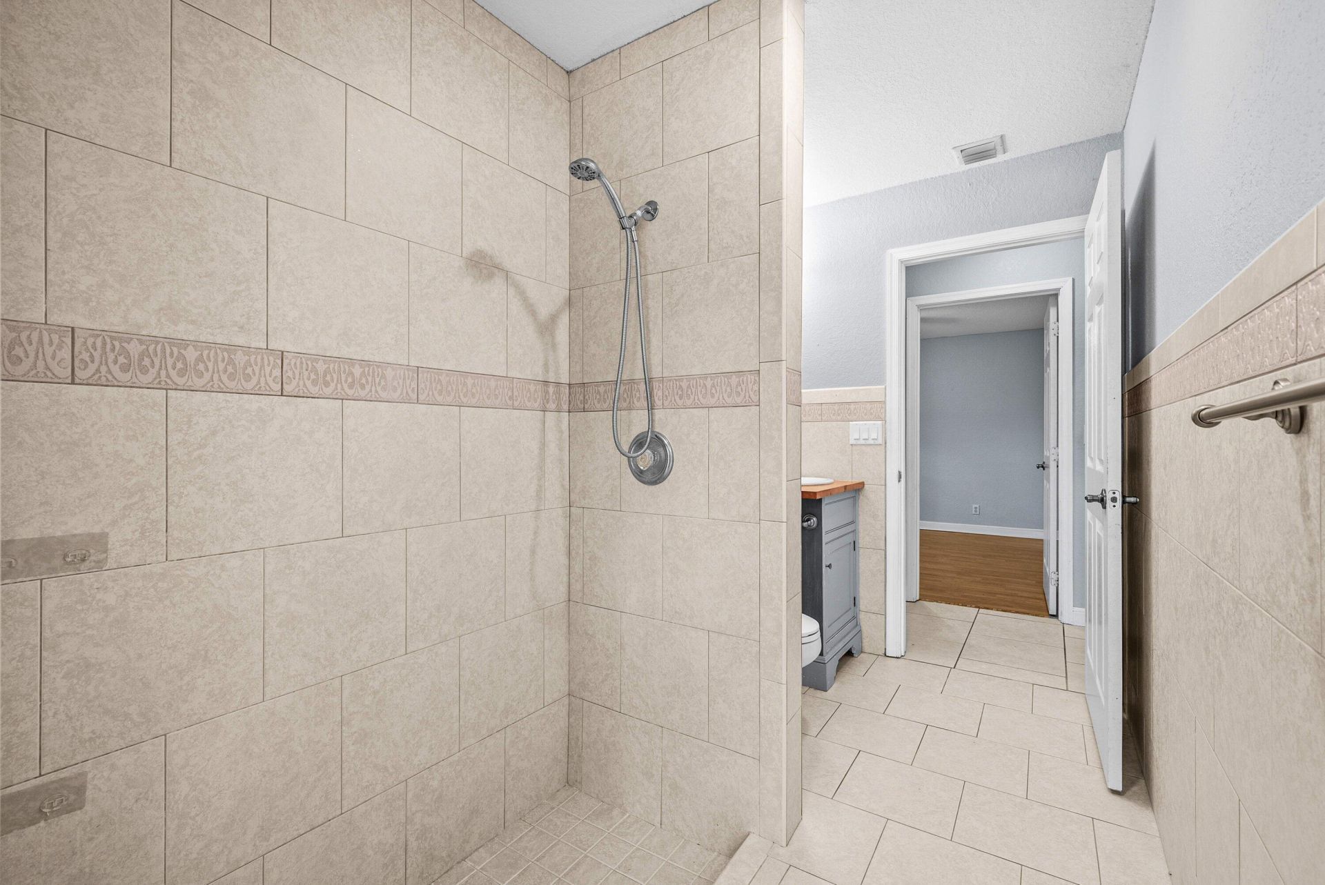 16105 Temple Boulevard, The Acreage, FL 33470 Photo