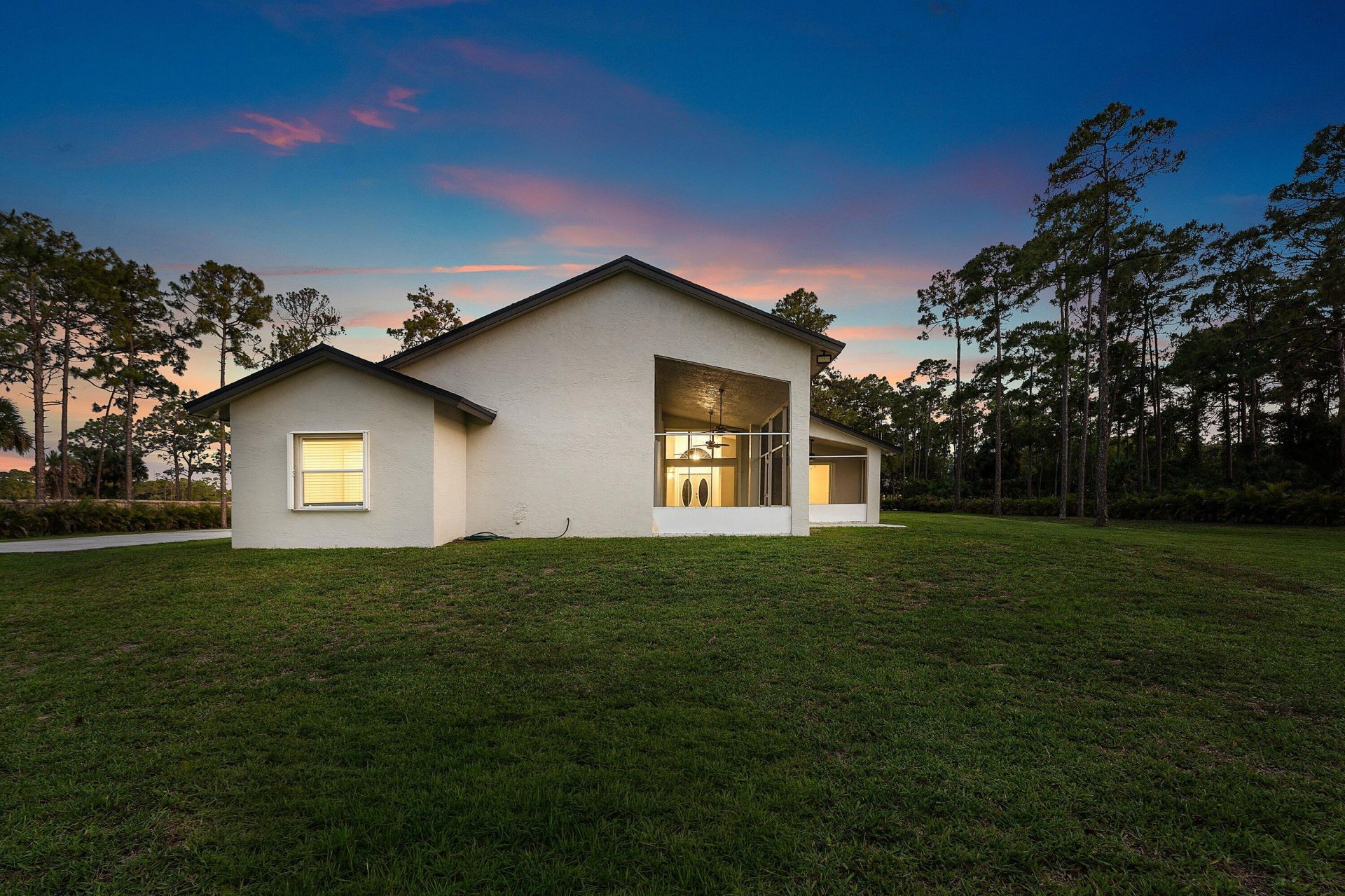 16105 Temple Boulevard, The Acreage, FL 33470 Photo