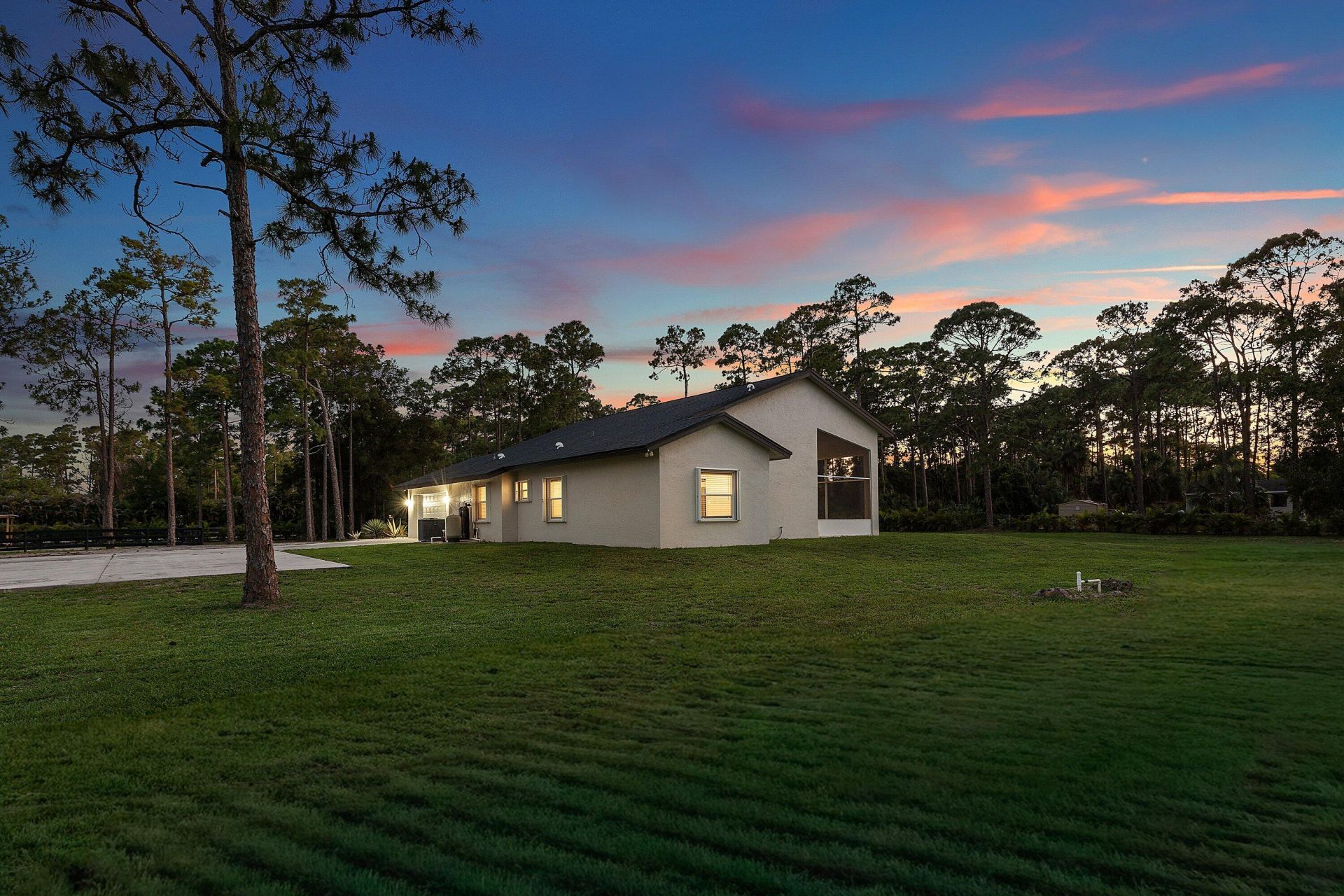 16105 Temple Boulevard, The Acreage, FL 33470 Photo
