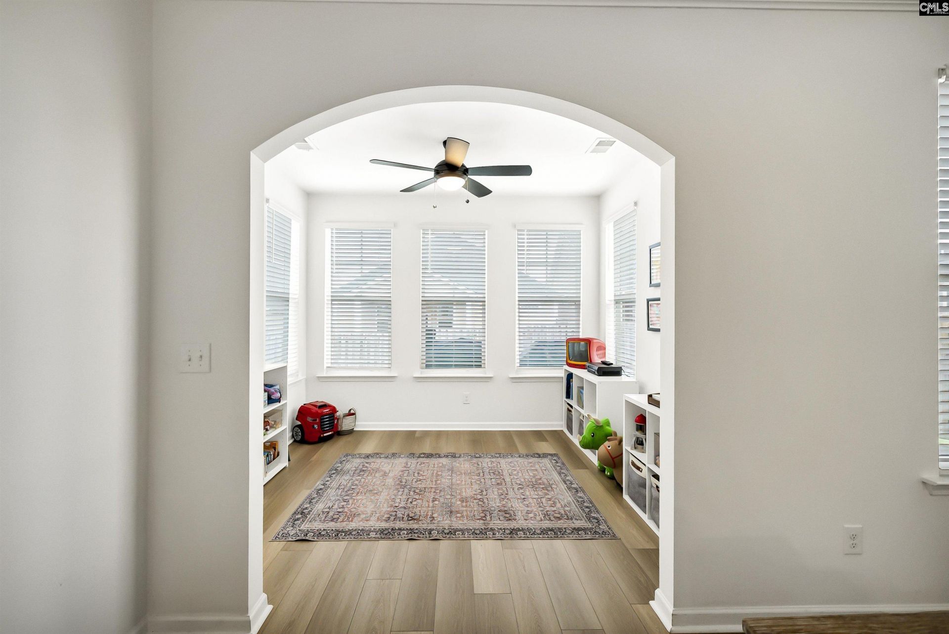 924 Windchase Way  Photo 9