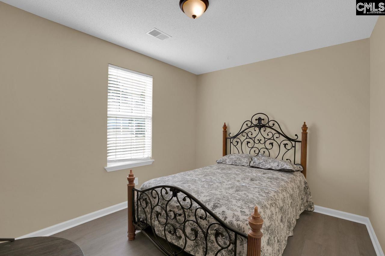99 Smokewood Drive Photo 16