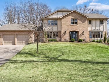 2017 Adeline Court, Wayzata, MN 55391