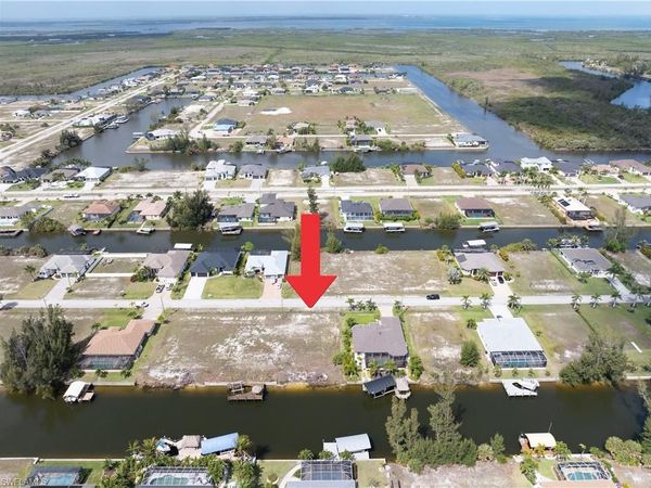 1645 NW 39th AVE, CAPE CORAL, FL 33993