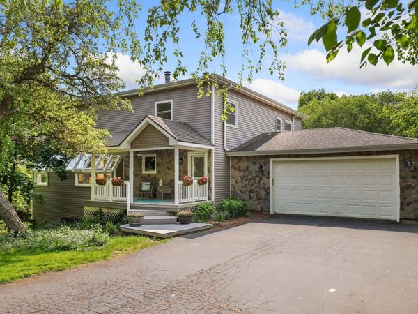 1010 S Summit Street, Barrington, IL 60010