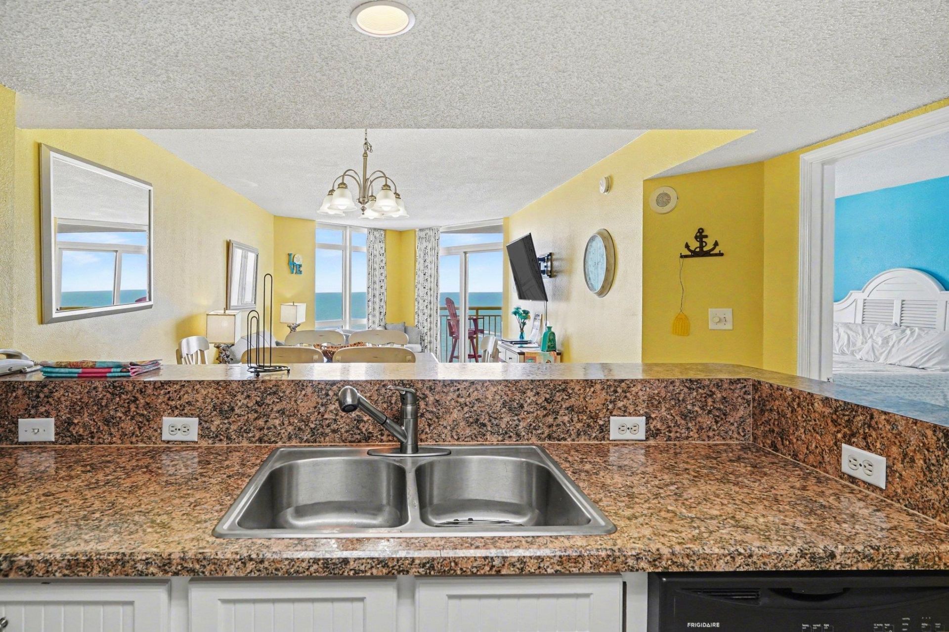 2701 S Ocean Blvd. Photo 10