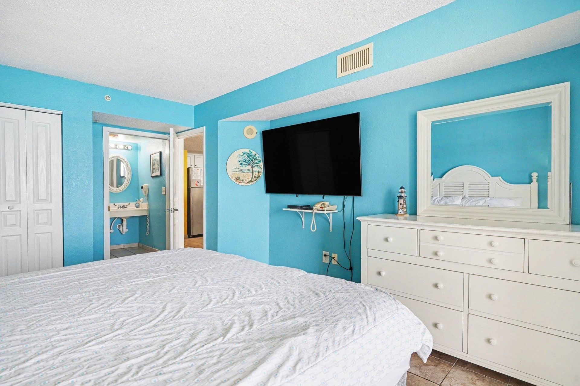 2701 S Ocean Blvd. Photo 18