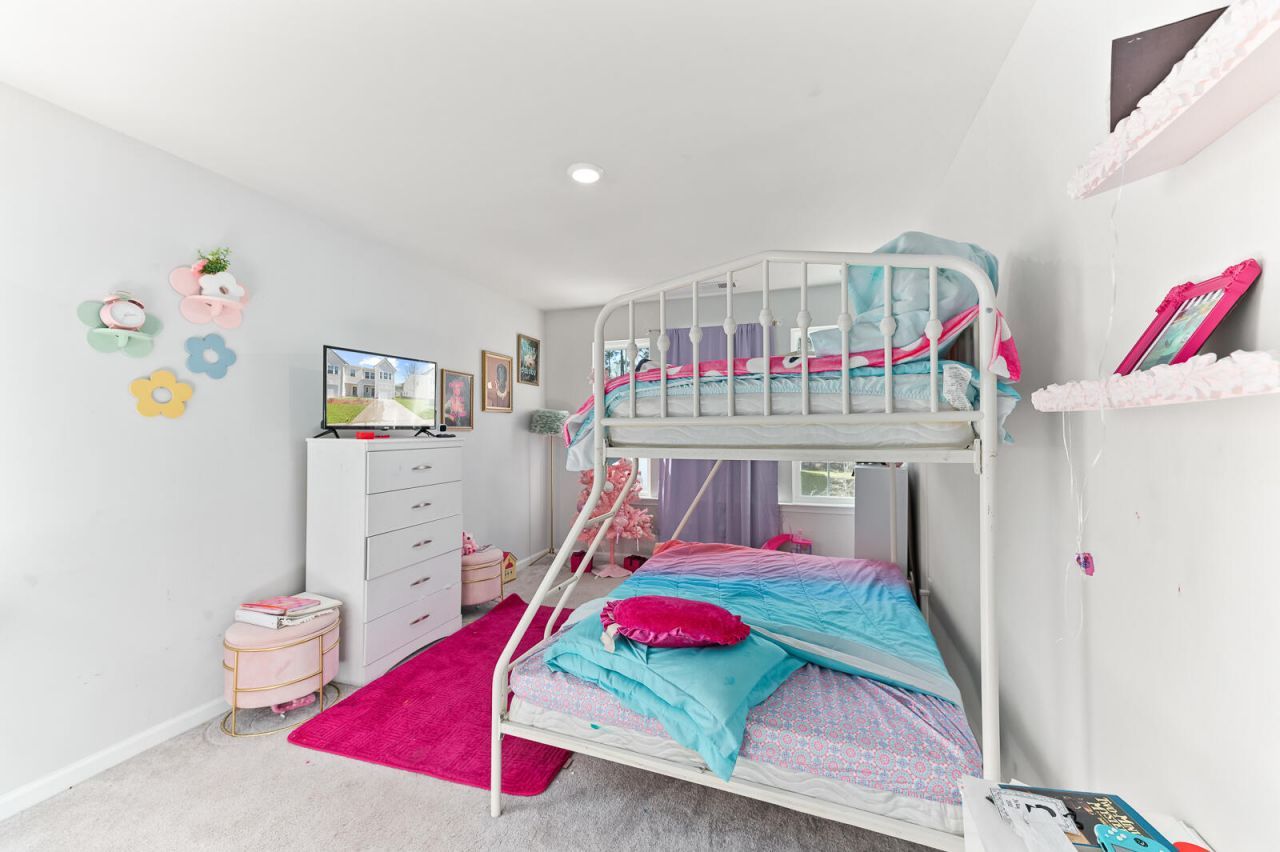 8748 Silver Perch Lane Photo 19