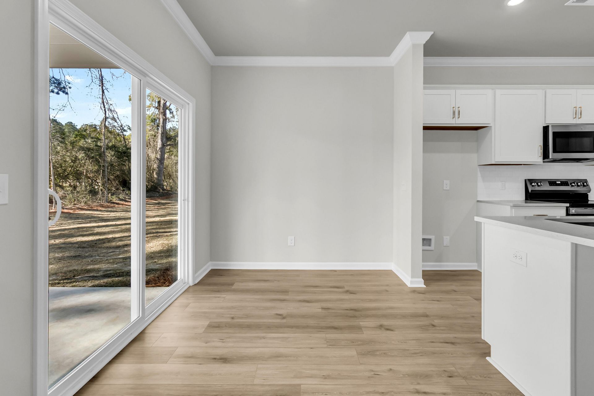 110 Old Creek Court Photo 6