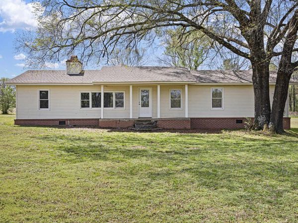 31 Crooked Pine Lane , Morrilton, AR 72110