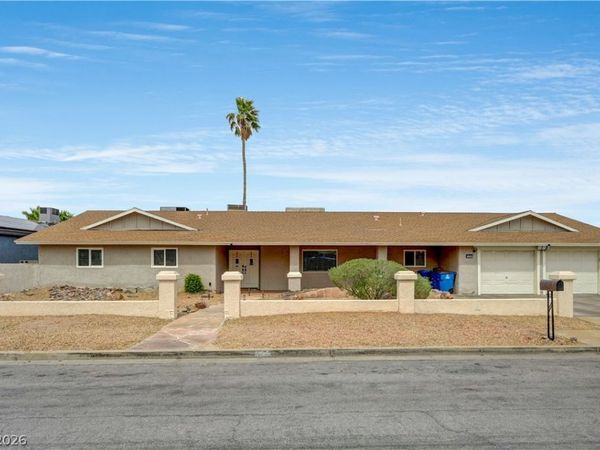 120 W Highland Drive , Henderson, NV 89015