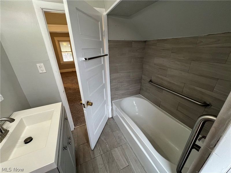 3637 E 104th Street , Cleveland, OH 44105 Photo 20