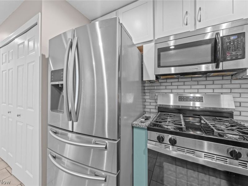 6755 Quarrystone Lane , Middleburg Heights, OH 44130 Photo 13