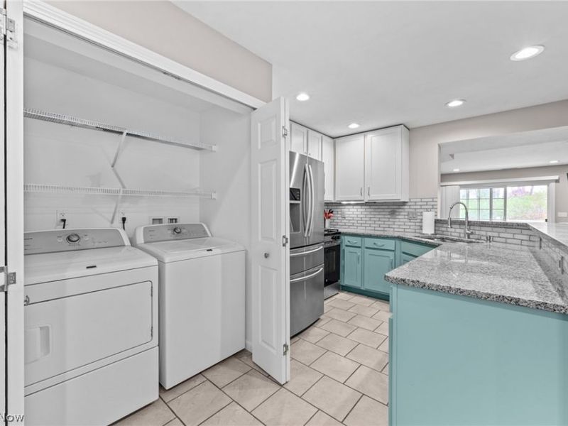 6755 Quarrystone Lane , Middleburg Heights, OH 44130 Photo 17