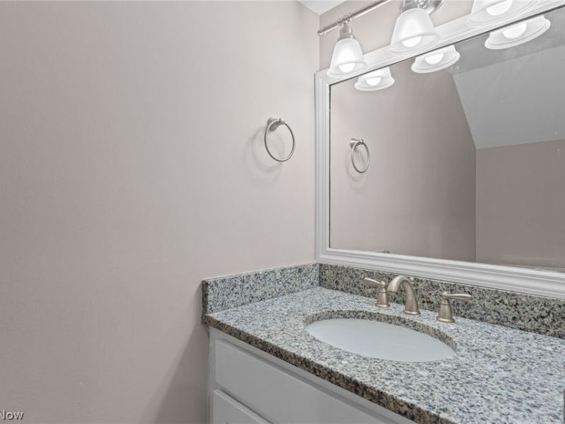 6755 Quarrystone Lane , Middleburg Heights, OH 44130 Photo 20