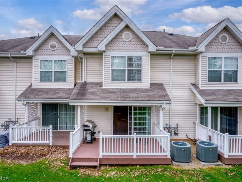 6755 Quarrystone Lane , Middleburg Heights, OH 44130 Photo 43