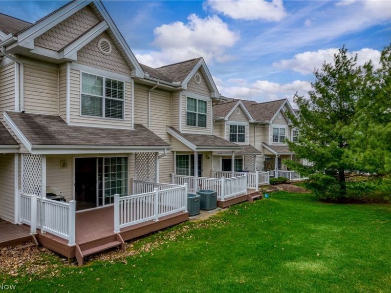 6755 Quarrystone Lane , Middleburg Heights, OH 44130 Photo 44